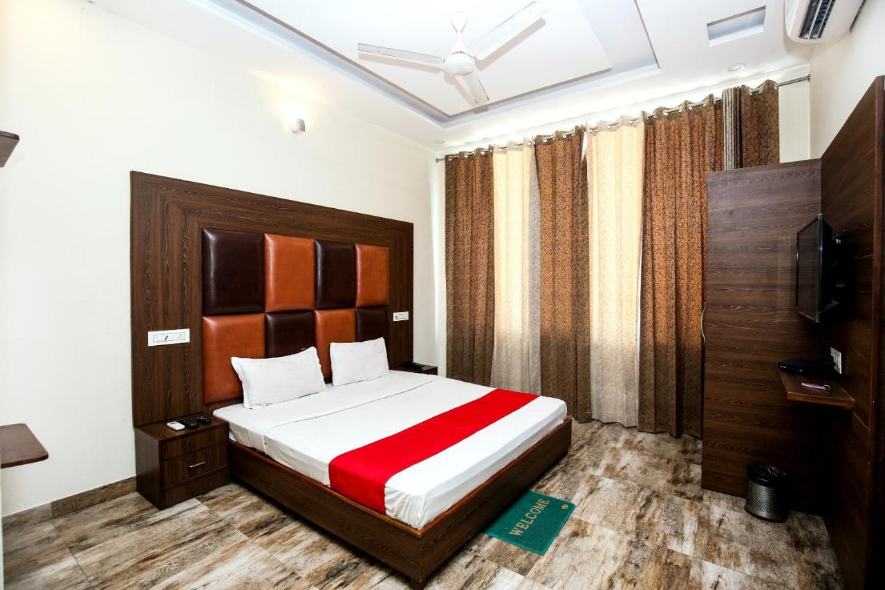 Hotel Woodcrest Zirakpur Chandigarh - Luxury Rooms Экстерьер фото