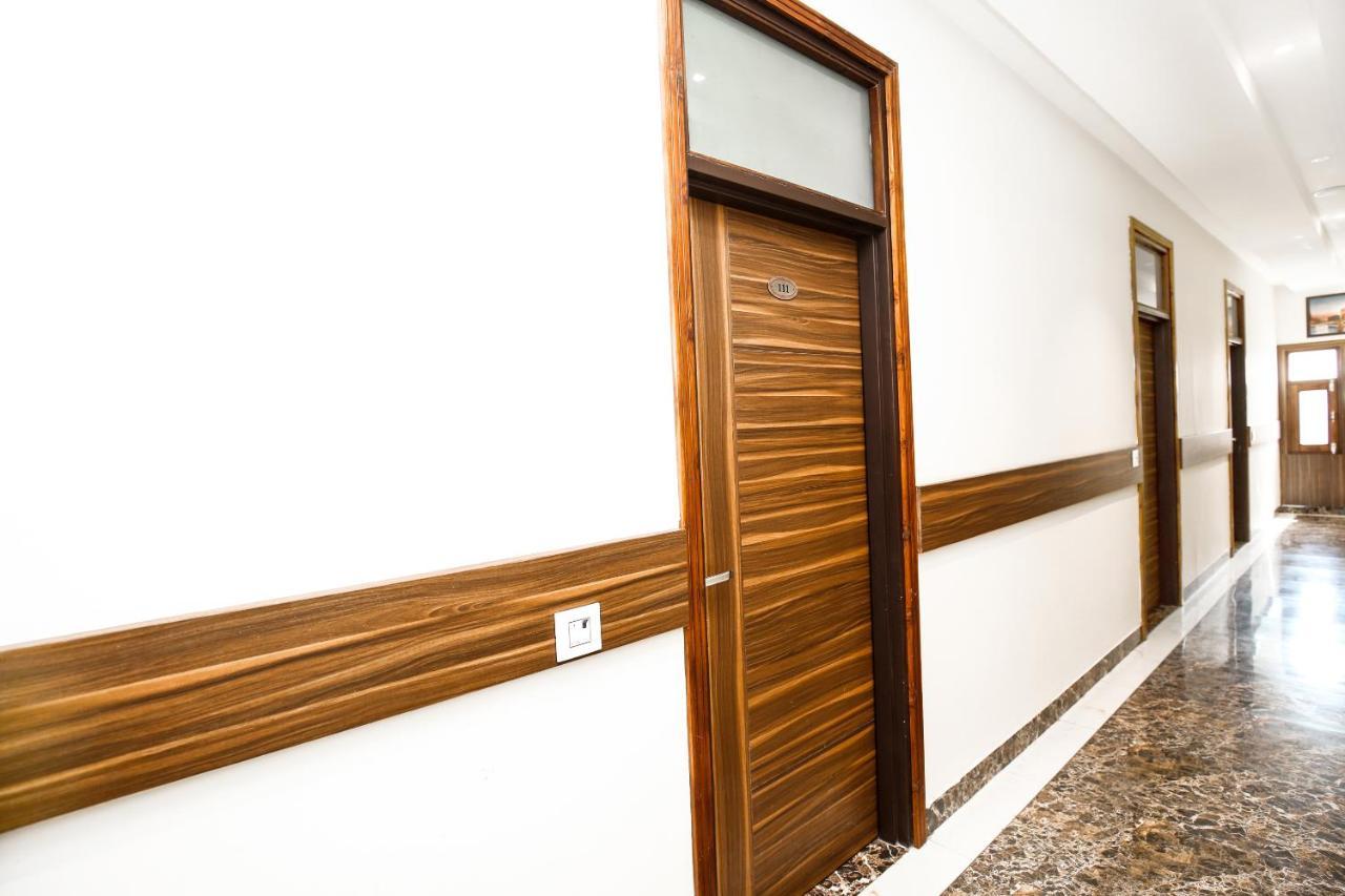 Hotel Woodcrest Zirakpur Chandigarh - Luxury Rooms Экстерьер фото